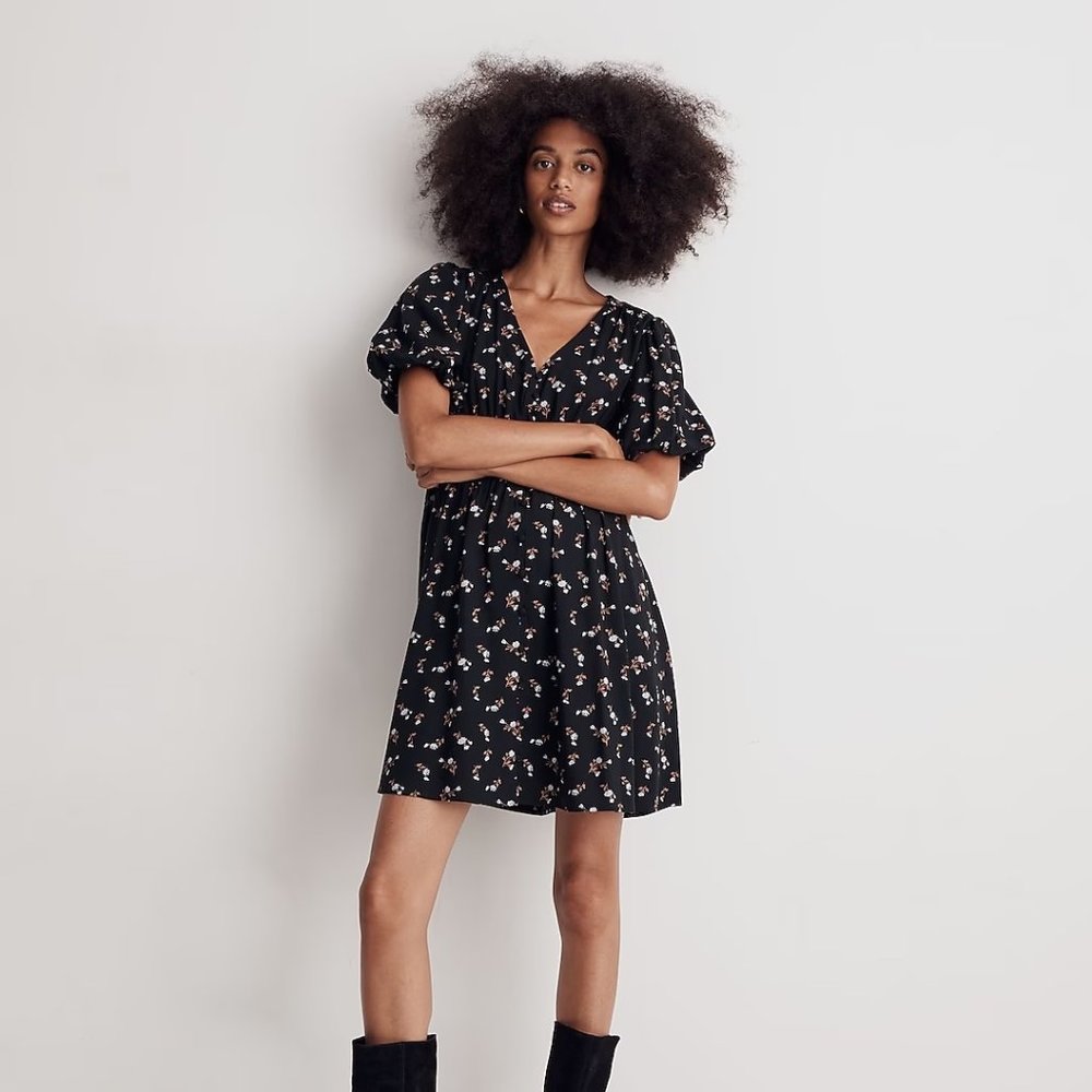 Madewell Petite Challis Sophia Mini Dress is Woodland Floral Size Medium…